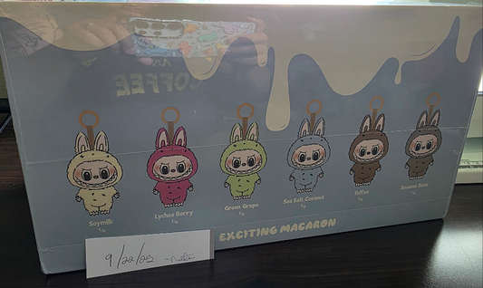 EXCITING MACAROON