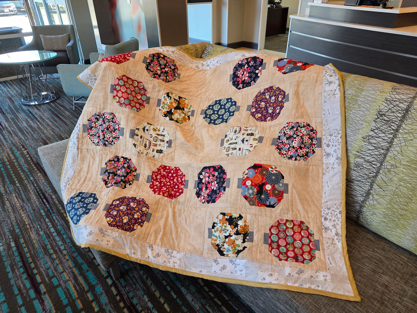 Floating lanterns quilt